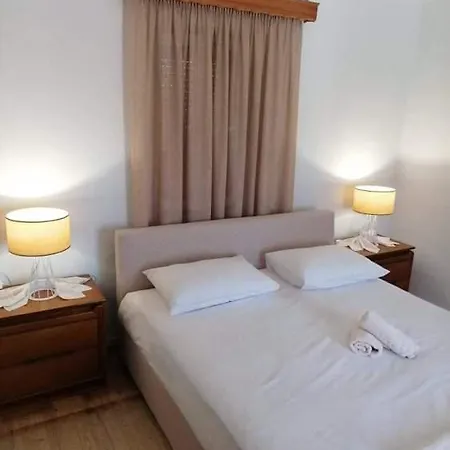 Holiday home Keros House