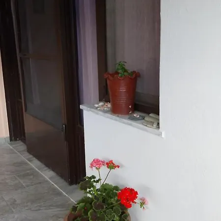 Holiday home Keros House *